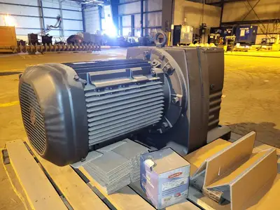 New | in-Stock SEW-EURODRIVE R137DRE180M4/RI Motors (misc) British Columbia CA | Lenmark #246626