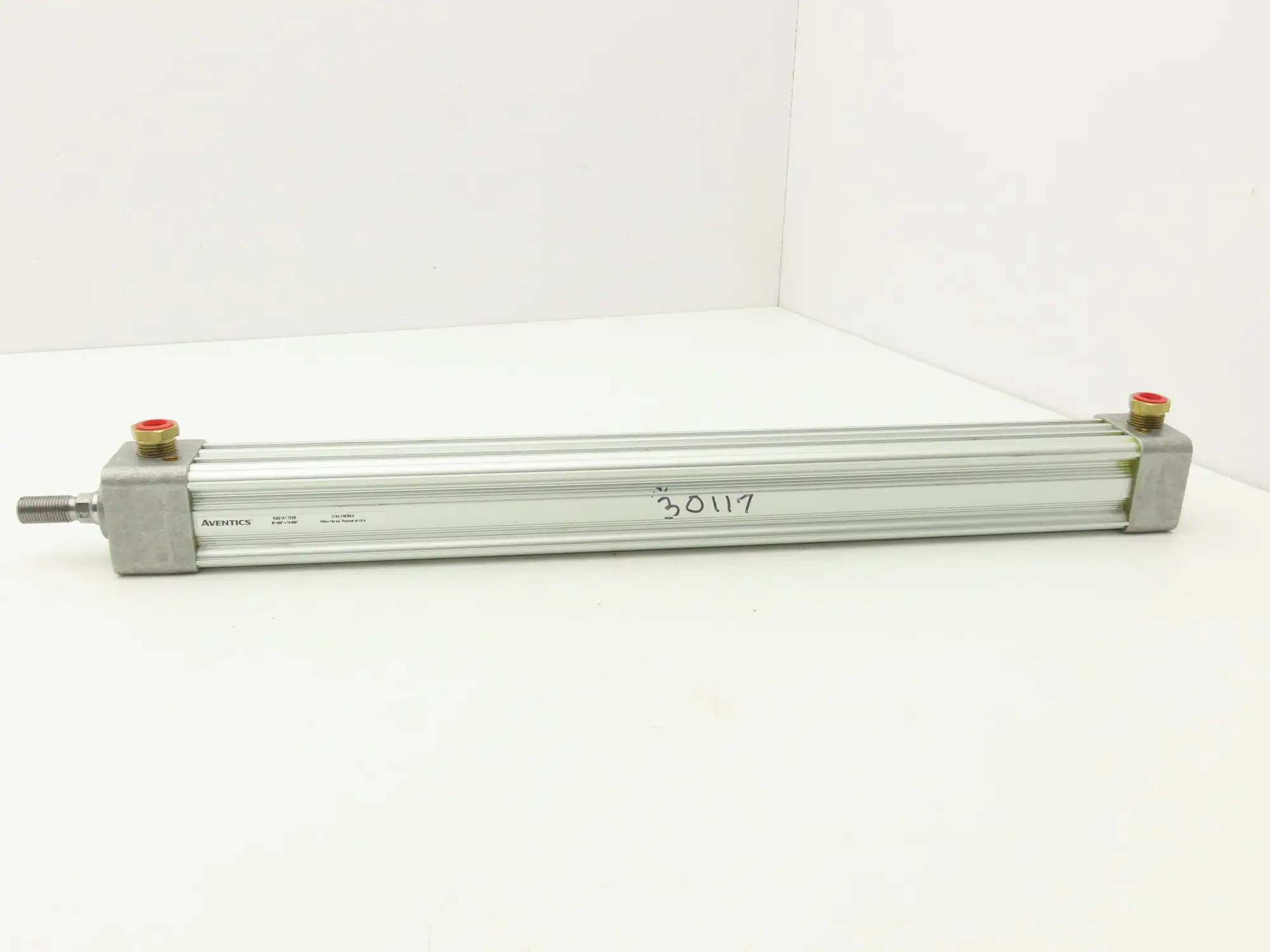 Aventics R481617686 Pneumatic Air Cylinder 1.5" Bore 16" Stroke 145 PSI