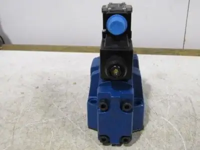 Rexroth R978903768 4WEH16EB72/6EW110N9DK23L Valve NEW