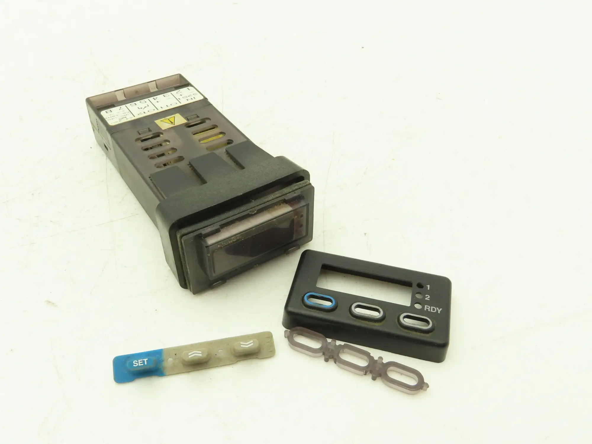 Watlow 935A-1CD1-AA0R Temperature Controller 24V 8VA Broken Cover