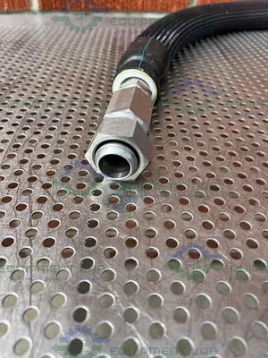 USED HUBER INSULATED CHILLER HOSE 53" W/ 1" FEMALE THREADED TO 1" QUICK DISCONNECT