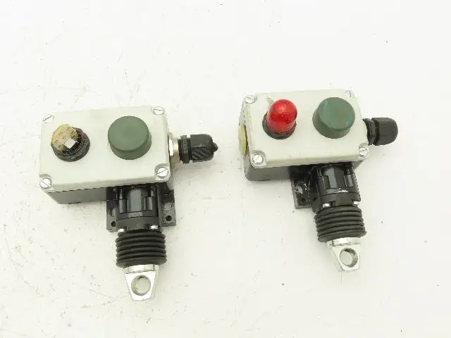 Siemens 38E7 140-1BD00-0A80 Rope Pull Cable Switch Spring Return  Lot of 2
