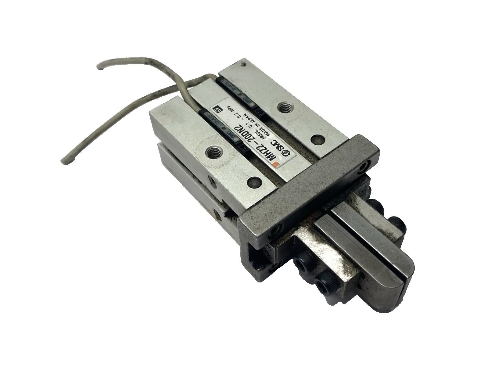 USED SMC PNEUMATIC PARALLEL GRIPPER 20MM BORE