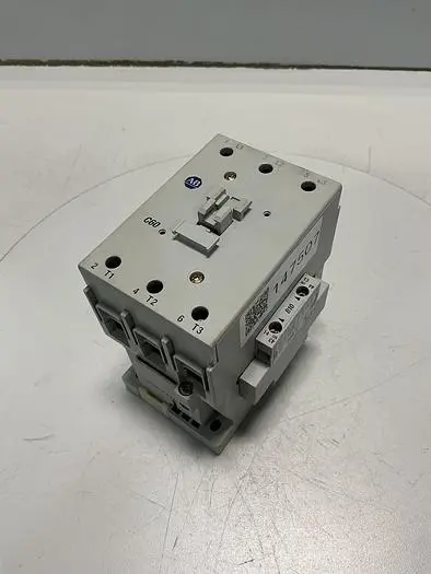 Used ALLEN BRADLEY 100-C60*00 SER B Relays & Switches Michigan US | Ideal Machinery #696598