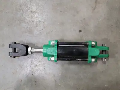 Used ROYAL ELECTRIC R2C2A1A1A1A Parts (Hydraulics and Pneumatics) British Columbia CA | Lenmark #267839