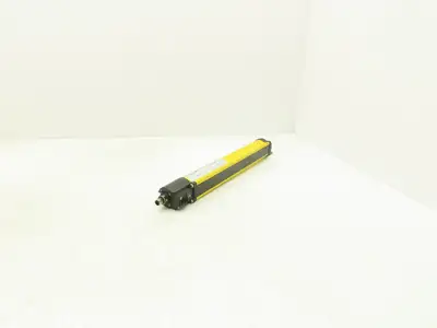 Allen Bradley 440L-T4J0320YD Light Curtain Guardmaster Transmitter - Parts only