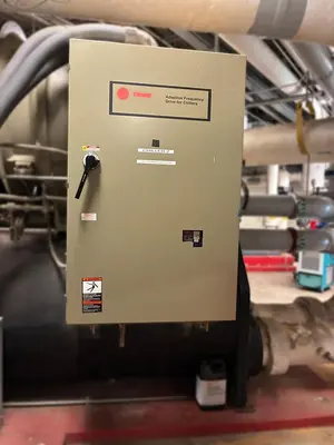 USED TRANE CVHF770