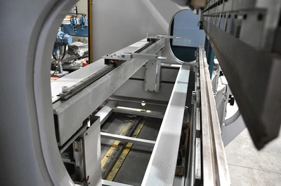 USED ADIRA PM 135 TON X 3100 MM CNC
