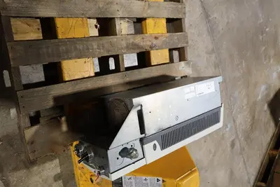 ABB ACH550-UH-125A-4 AC DRIVE 550 SERIES 3 PHASE 380-480 V AC STOCK HP142