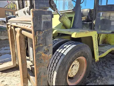 USED 1987 CLARK C500-Y300D