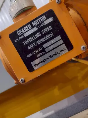 3 TON X 17’ F&G / LOAD LIFTER UNDER-SLUNG POWERED CRANE: STOCK #22971