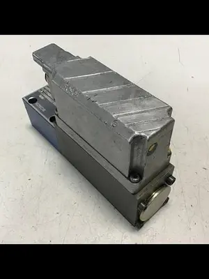 USED BOSCH 0 811 402 071