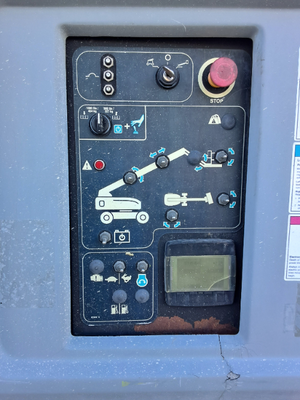 USED 2015 Genie S-60X