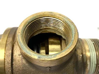 USED KUNKLE BRONZE SAFETY RELIEF VALVE 1.5" MNPT INLET X 1.5" FNPT OUTLET