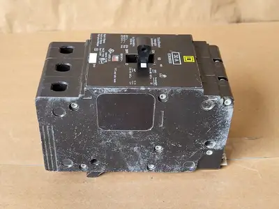 USED SQUARE D EDB36030