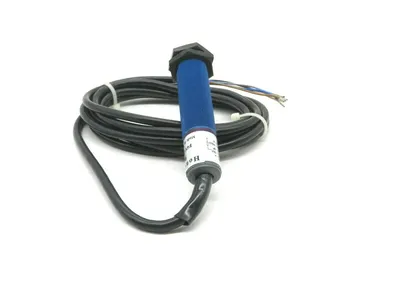 NEW HONEYWELL 945-F4Y-2D-001 ULTRASONIC SENSOR 945F4Y2D001