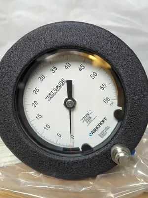 New | in-Stock ASHCROFT 45-1082-AS-02L-60# Temperature/Pressure Ohio US | Surplus Asset Holdings #1247167
