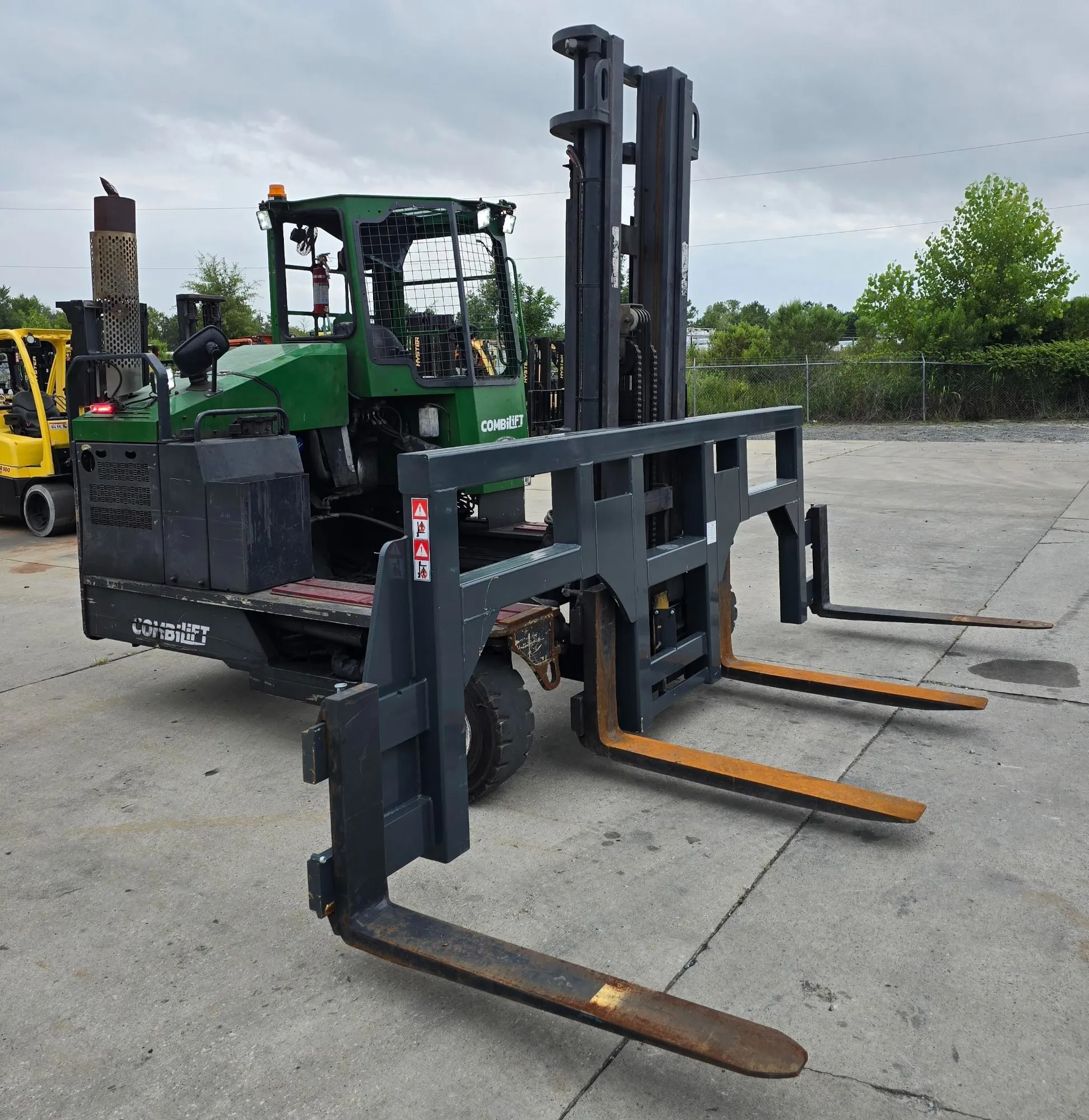 Used 2020 COMBILIFT C10000XL Automotive Lifters California US | JPS International Inc #1324547