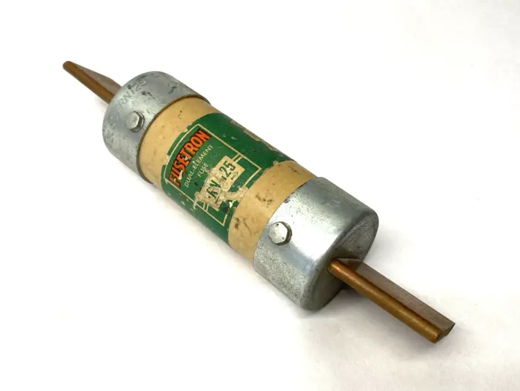 Used BUSSMANN FUSETRON DUAL ELEMENT FUSE 125A 250V Fuses | Maverick Industrial Sales #1105224