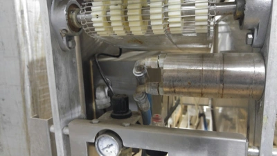 USED FORMAX PFM 6