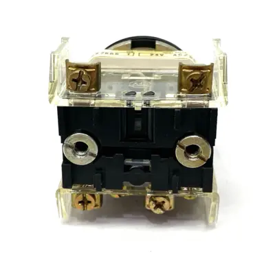 USED ALLEN-BRADLEY SER. T ILLUMINATED SELECTOR SWITCH 2-POS AMBER 24V