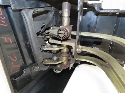 Hyster E30XM Forklift Sideshift 3 Lever Controls And Model Label