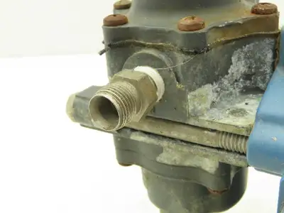 Fisher Rosemount 846 DS1J1 K5 Current to Pressure Transducer 3-15PSI W/Regulator