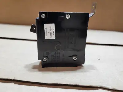 Used CUTLER-HAMMER BAB1015 Circuit Breakers British Columbia CA | Lenmark #1743342