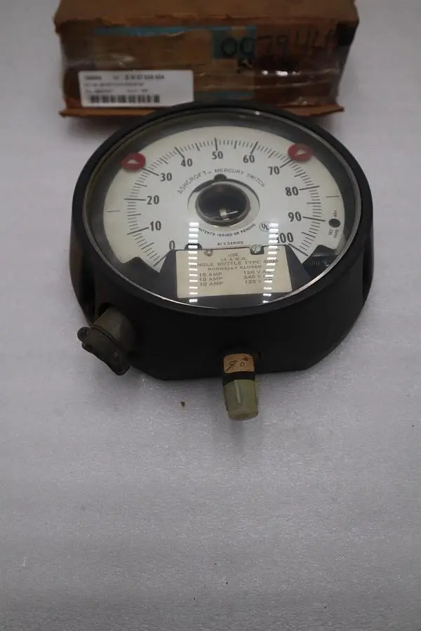 NEW OPEN BOX Ashcroft 61 S Series 0-15 PSIG Pressure Switch Gauge STOCK G293A