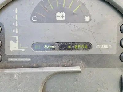 USED 2000 CROWN RR5000