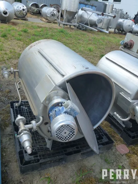_UNKNOWN_ 600 L Tanks SS Europe 0-4,999 Litres | Perry Equipment