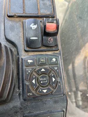 Used 2019 Volvo EC220EL Excavators Maryland US | Zadoon Equipment #1480633