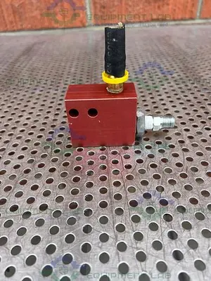 USED SNAP TITE CAV10-N2P-60 CHECK VALVE BLOCK