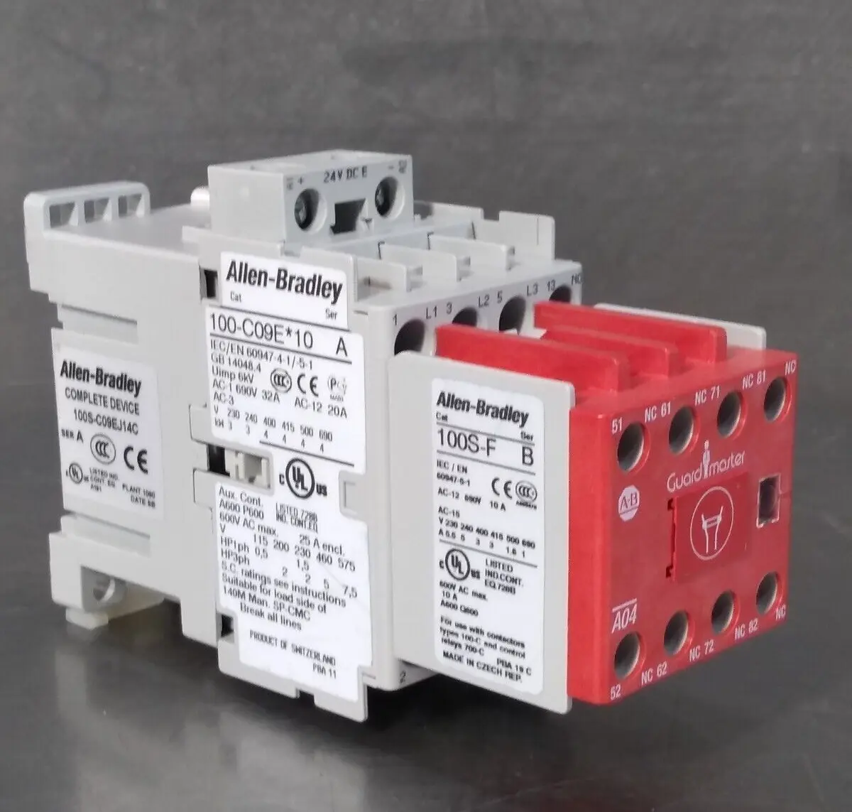 Allen Bradley 100S-C09EJ14C Safety Relay loc4D47