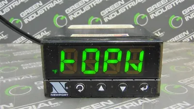 Newport Electronics i8A33-1.8 Digital Panel Meter Used