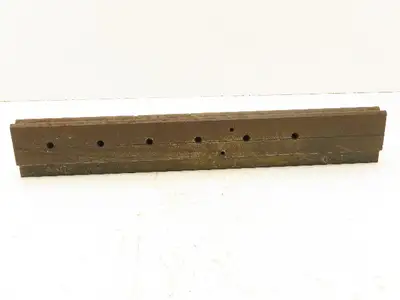 Press Brake Die 15-3/8" Long 90° V 1/2" W 1/4" D 1-3/4" H 1/2" Tang