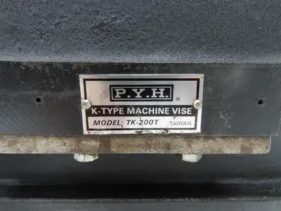 P.Y.H. TK-200T K-Type Machine Vise 8" Jaws 6" Opening 90° Swivel Base Angle Lock