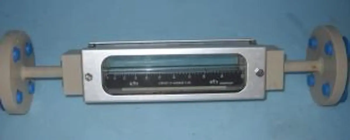 QTY. 1. BROOKS INSTRUMENT DIVISION FLOW METER. 500...