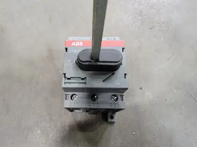Used ABB OT80F3 Switchgears British Columbia CA | Lenmark #243260