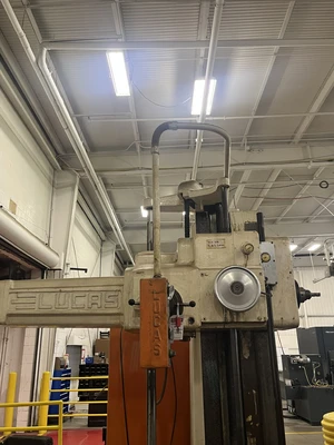 USED 1900 LUCAS 441B‑4B