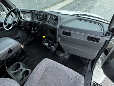 Used 2020 INTERNATIONAL MV Box trucks Florida US | Truck and Van Outlet #1509220