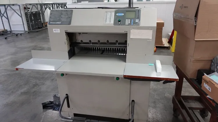 Used 2001 CHALLENGE TITAN 265 R Paper Cutters Illinois US | Machinery Solutions Group, Inc. #885793