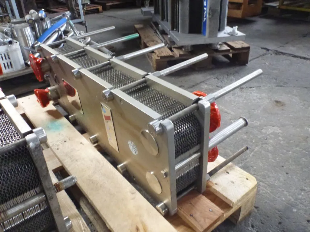 USED APV H17