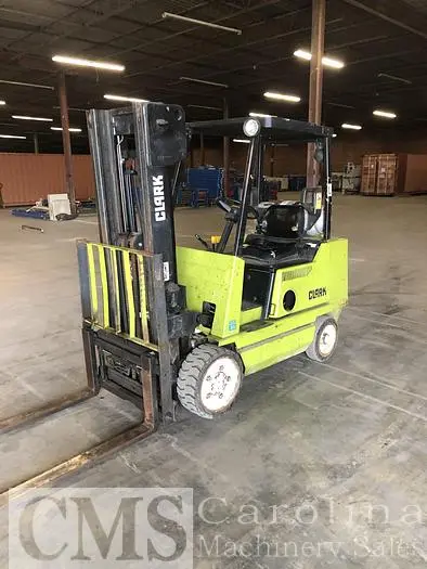 Used CLARK LP PROPANE FORKLIFT 6000LB Misc Forklifts | CAROLINA MACHINERY SALES #421101