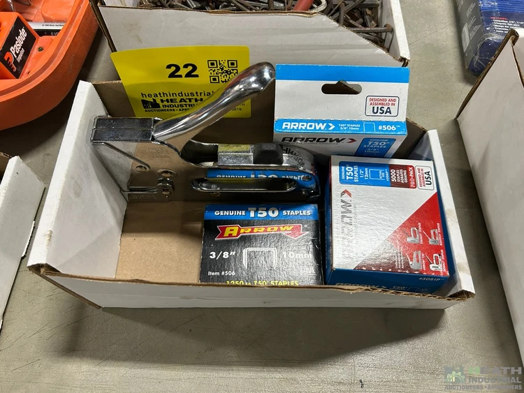 Used _UNKNOWN_ STAPLE GUN AND ASSORTED STAPLES Power & Hand Tools (Misc) Illinois US | Heath Industrial Auction Services #1549716