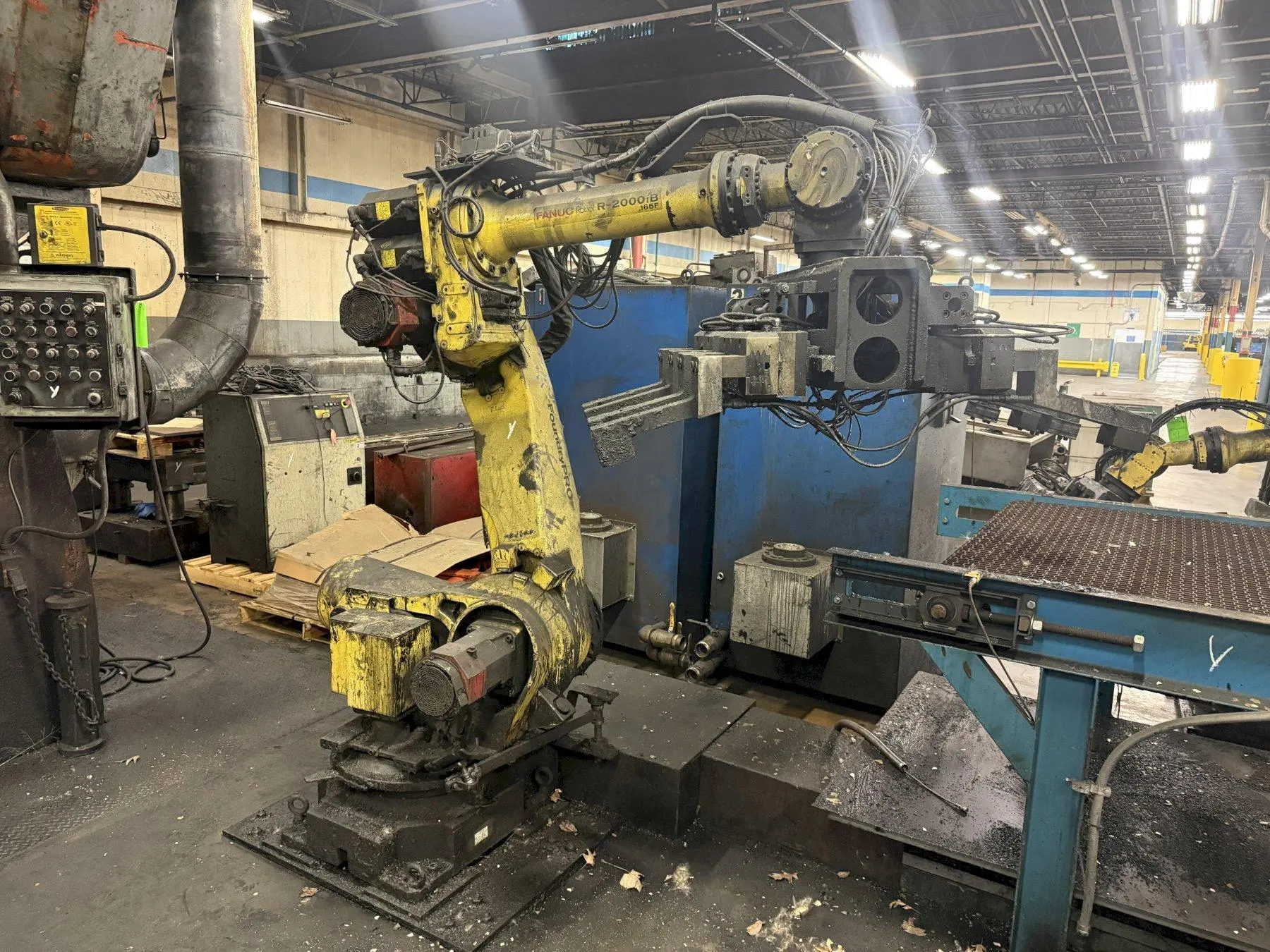 FANUC MODEL R-2000iB / 165F FOUNDRY PRO ROBOT: YOBRO #24767