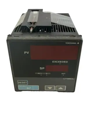 USED YOKOGAWA UT350L-00 LIMIT CONTROLLER 100-240VAC 50/60HZ UT350L00