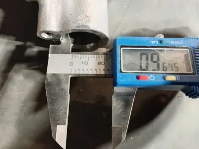 NEW FORD 5C3Z6608B