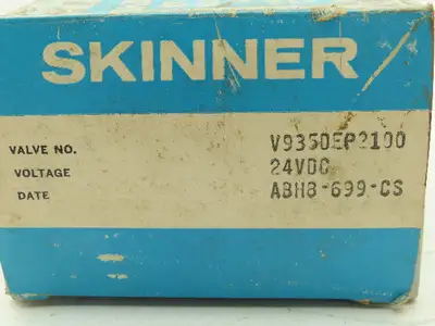 Honeywell Skinner V935DEP2100 Solenoid Valve 4-Way NO 24VDC 100 PSI 1/4" NPT