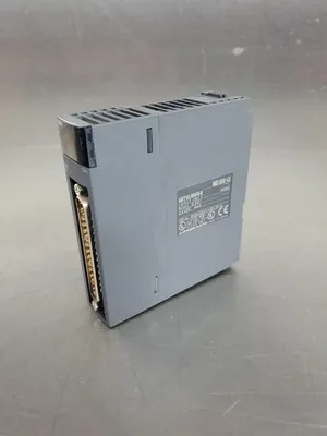 Mitsubishi QX81 24VDC 4mA MELSEC-Q Input Unit. 3E-45